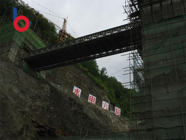 吉林省通化市中國水電六局，高空橋321（100）型30米雙排單層加強型